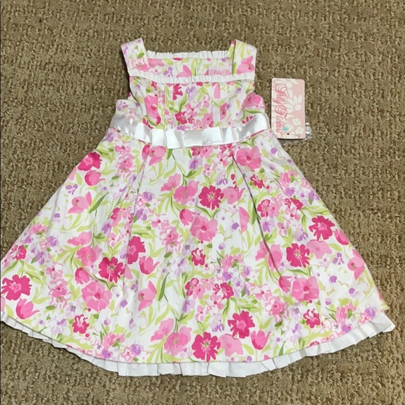 Polly Flinders Other - Polly Flinders Floral Dress